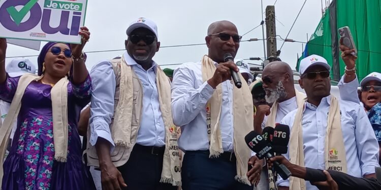 Guinée: le Premier Ministre, Bah Oury clôture la campagne référendaire à Kaloum