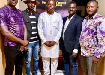 Médias: les journalistes licenciés de la radio Nostalgie FM rétablis dans leurs droits