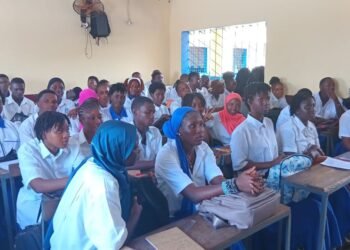 Incivilités et actes déplacés en milieu scolaire: Mamadou Dian Boiro, éducateur, tranche