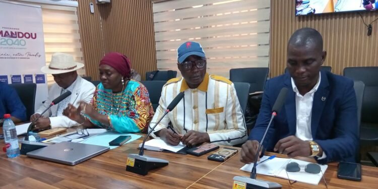 Guinée : un protocole d’accord enfin signé entre le gouvernement et l’intersyndicale de l’éducation