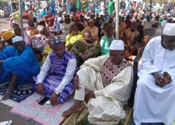 Aïd el-Fitr 2026 : à l’aéroport international Ahmed Sékou Touré, l’imam invite les musulmans à s’aimer et à se pardonner