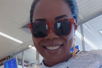 Injures et violences physiques : Aminata Touré condamnée à 1 an de prison avec sursis et au paiement d’une amende de 5 millions GNF