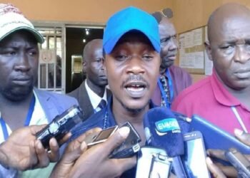 Bisbille au sein de l’intersyndicale de l’éducation : le responsable de la communication du SLECG répond à Michel Pépé Balamou