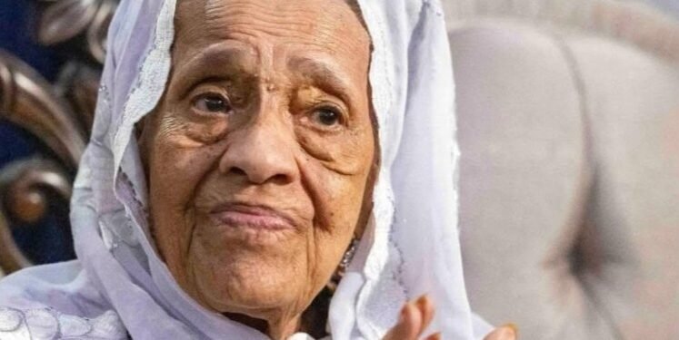Dernière minute : décès de Hadja André Touré, ancienne première dame de la République de Guinée