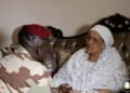 Disparition de Hadja André Touré : le président Mamadi Doumbouya présente ses condoléances à la famille et au peuple guinéen