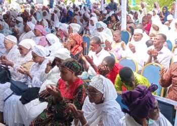 Sacrifice de feue Hadja Andrée Touré : « Le peuple de Guinée vient d’honorer encore une fois notre sœur bénie », affirme El Hadj Kabinet Komara