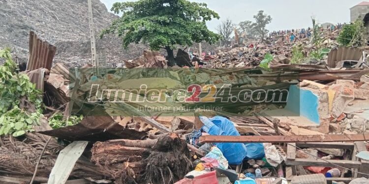 Démolition des habitations à Dar-Es-Salam : les citoyens concernés plient bagage