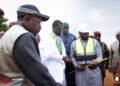 Conakry : Mamadi Doumbouya visite la cité administrative de Koloma, les logements sociaux de Sonfonia et la zone réservée de Wanindara, récemment déclassée