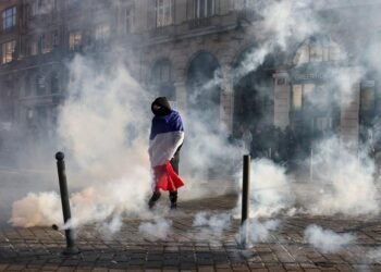 Manifestations du 17 octobre : des couvre-feux partiels annoncés à Paris, à Lyon, à Lille et à Nice